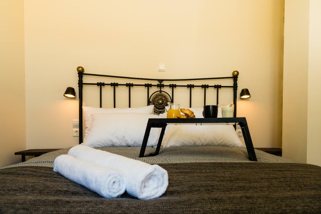 Ch Adrianou Suites Athén Kültér fotó